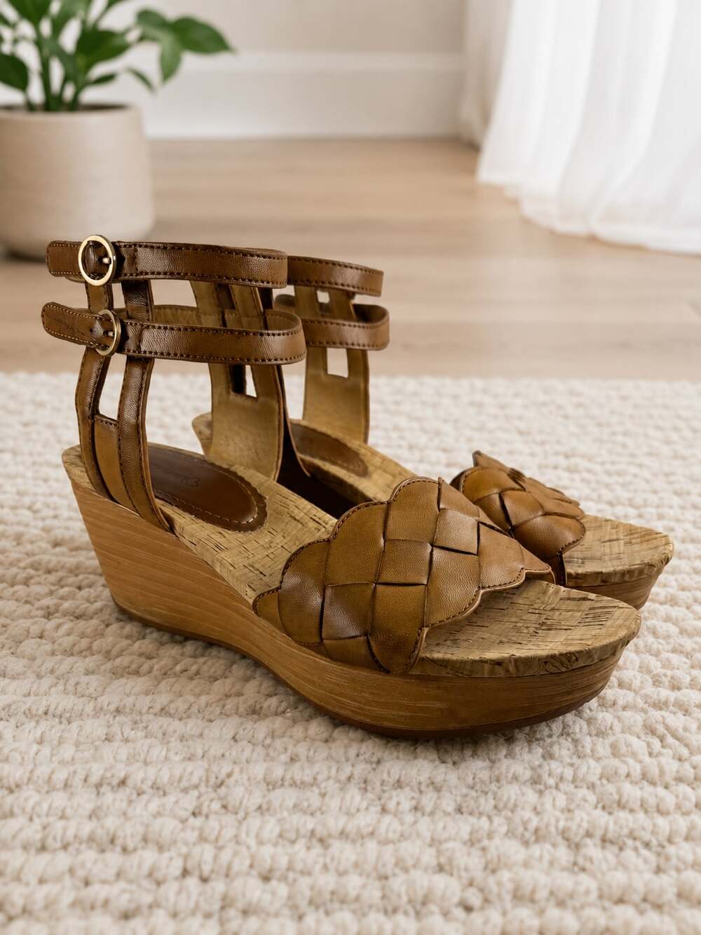 Baretraps Melyssa Wedge Sandals Women’s Size 10 Brown Braided Cork Platform